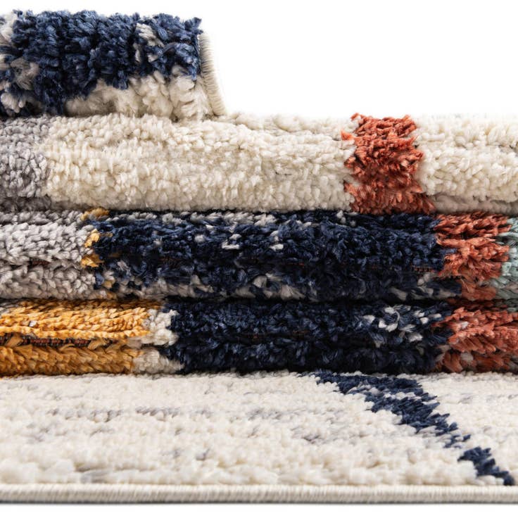 Detail image of 5' 3 x 5' 3 Tagine Octagon Rug