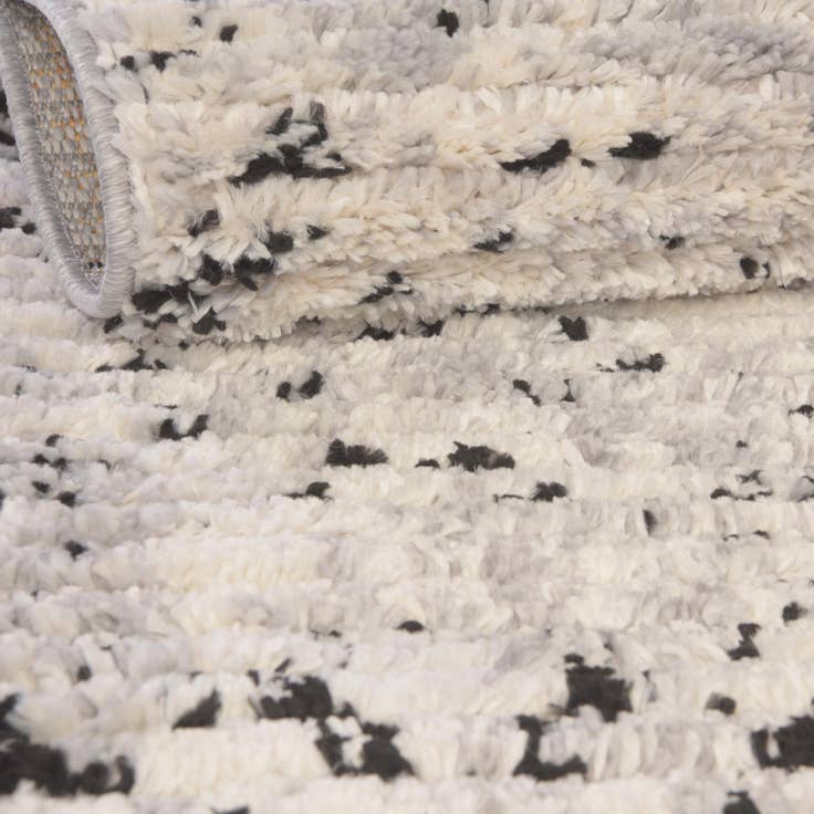 Detail image of 4' x 4' Tucson Octagon Rug