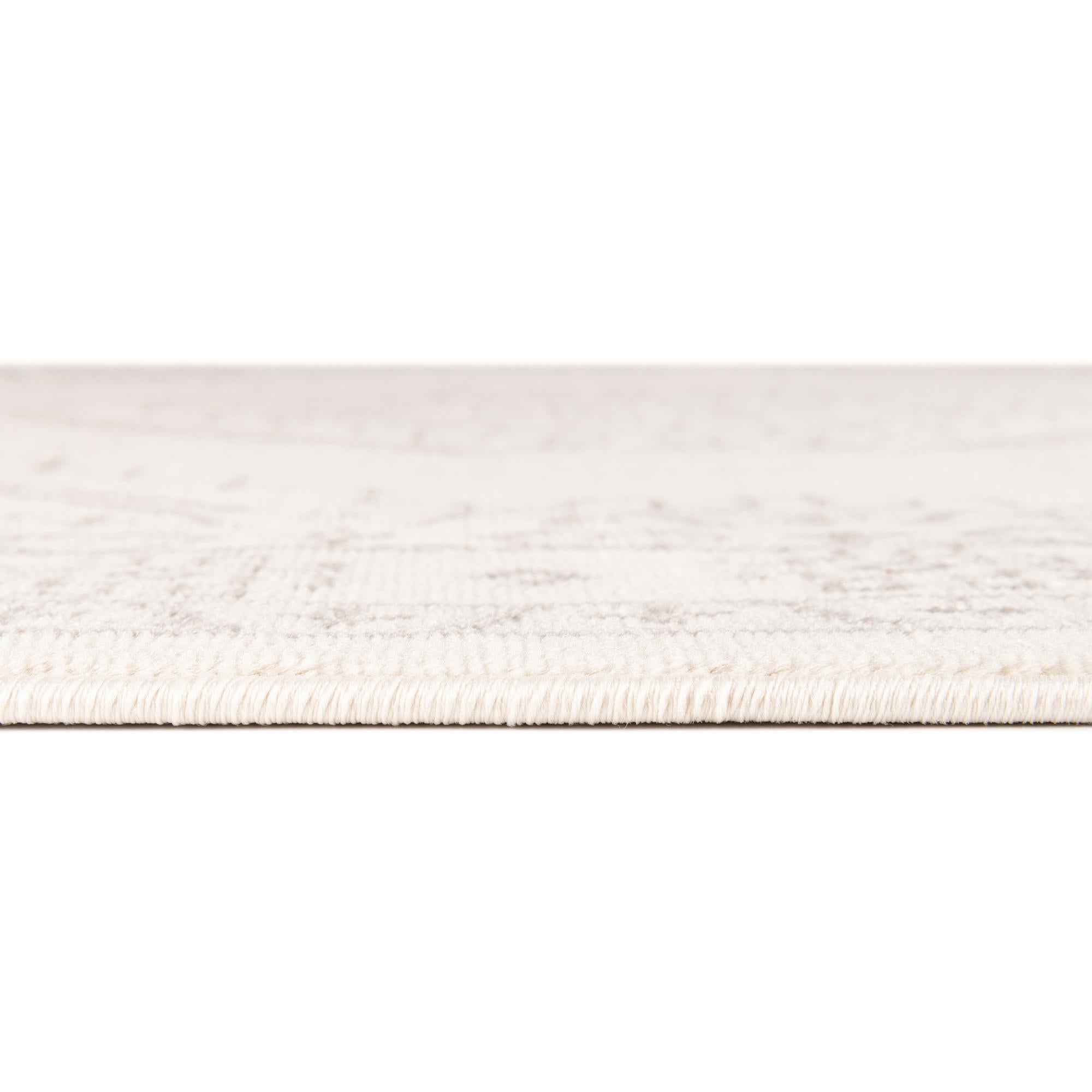 5' 3 x 8' Charlotte Oval Rug