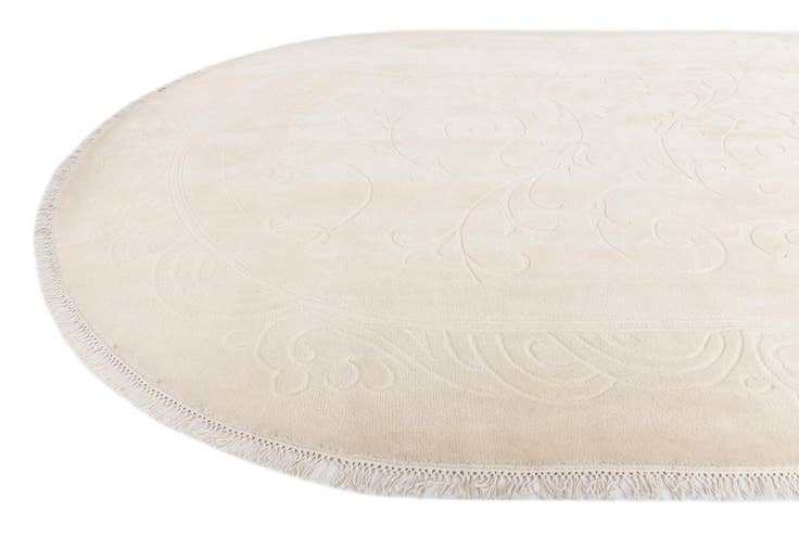 Detail image of 6' 6 x 9' 8 Hand Knotted Darya Wool Oval Rug
