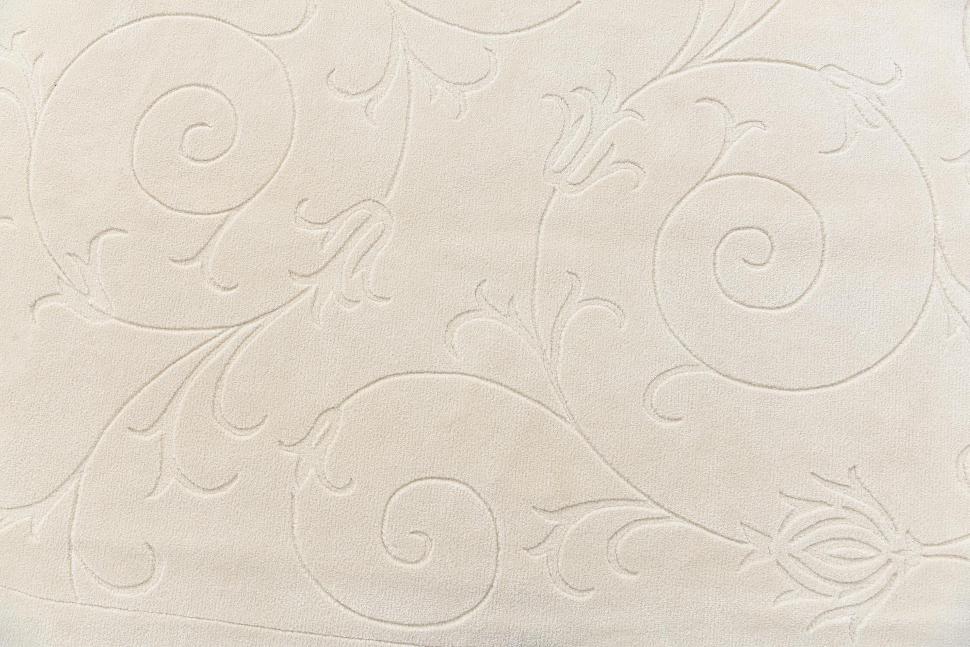 6' 6 x 9' 8 Hand Knotted Darya Wool Oval Rug