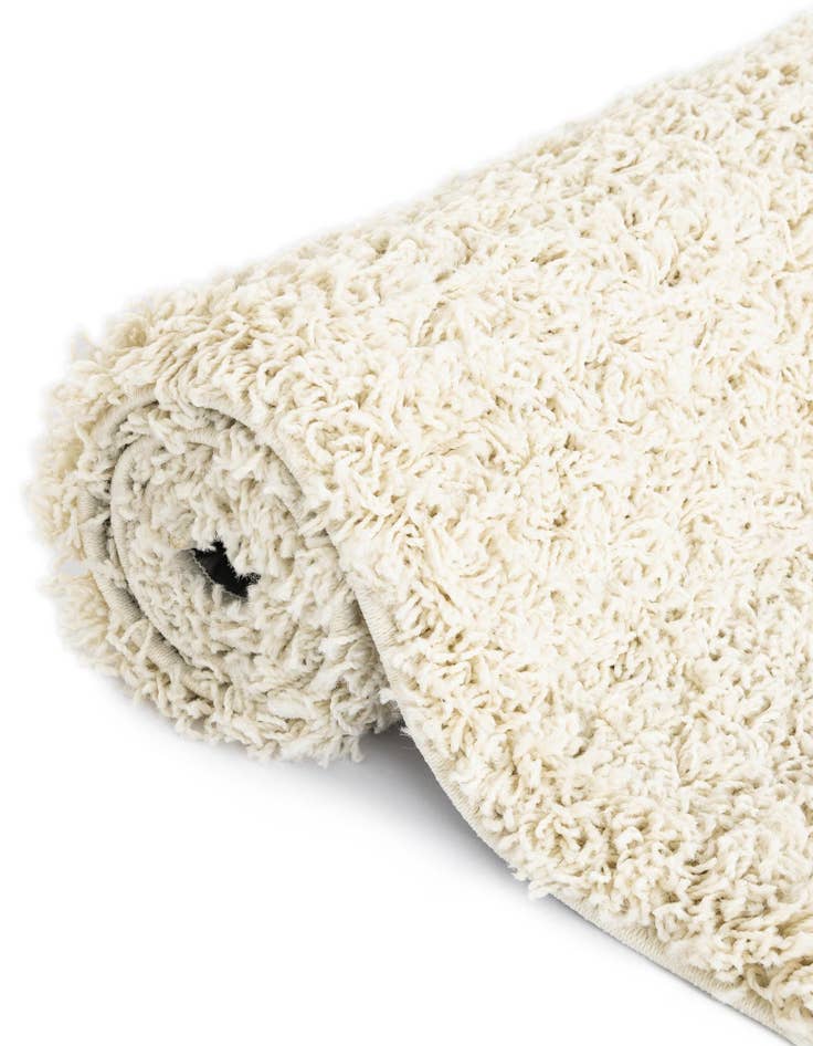 Detail image of 8' x 10' Everyday Shag Oval Rug