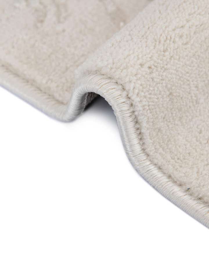5' 3 x 8' Finsbury Oval Rug