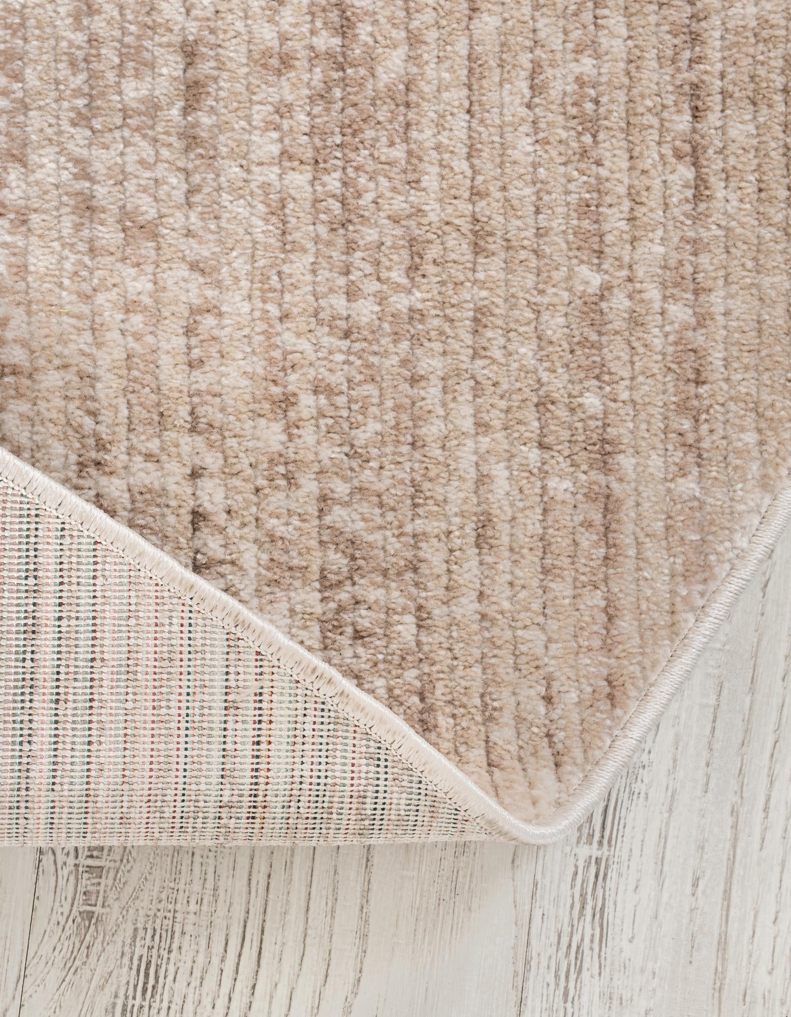4' x 6' 3 Gemstone Oval Rug