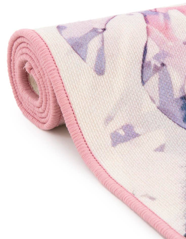 Detail image of 2' x 3' 1  Washable Jill Zarin Caribbean Indoor / Outdoor Oval Rug