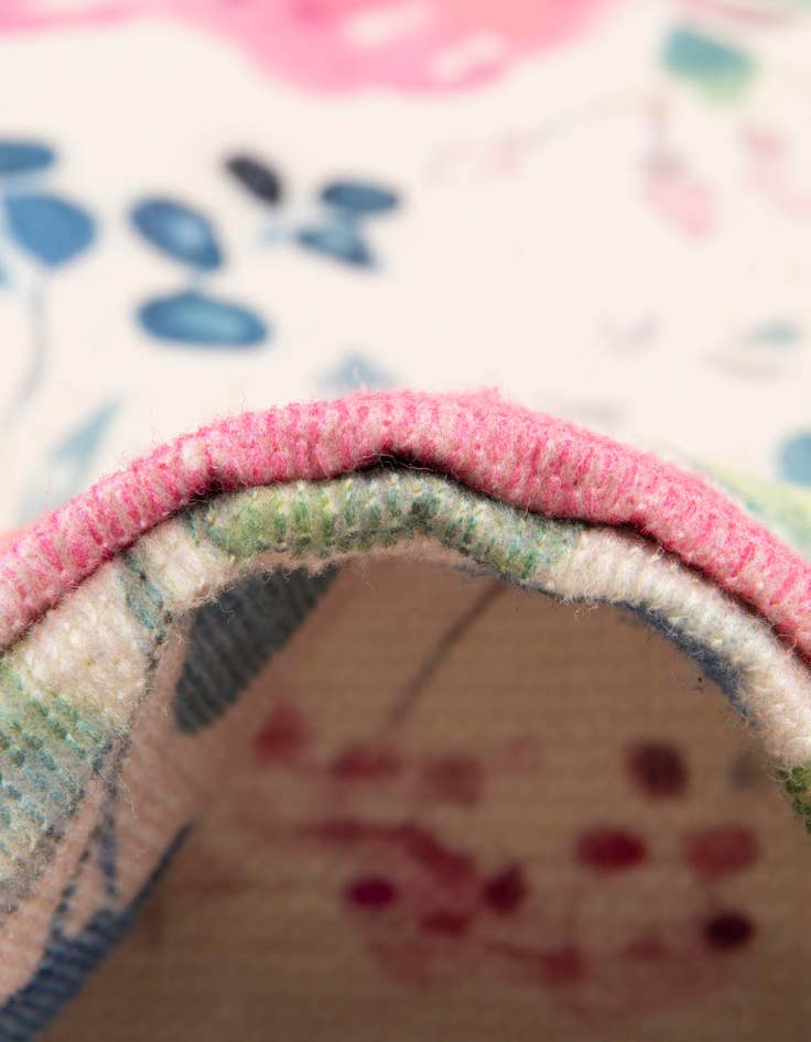 Detail image of 2' x 3' 1  Washable Jill Zarin Caribbean Indoor / Outdoor Oval Rug