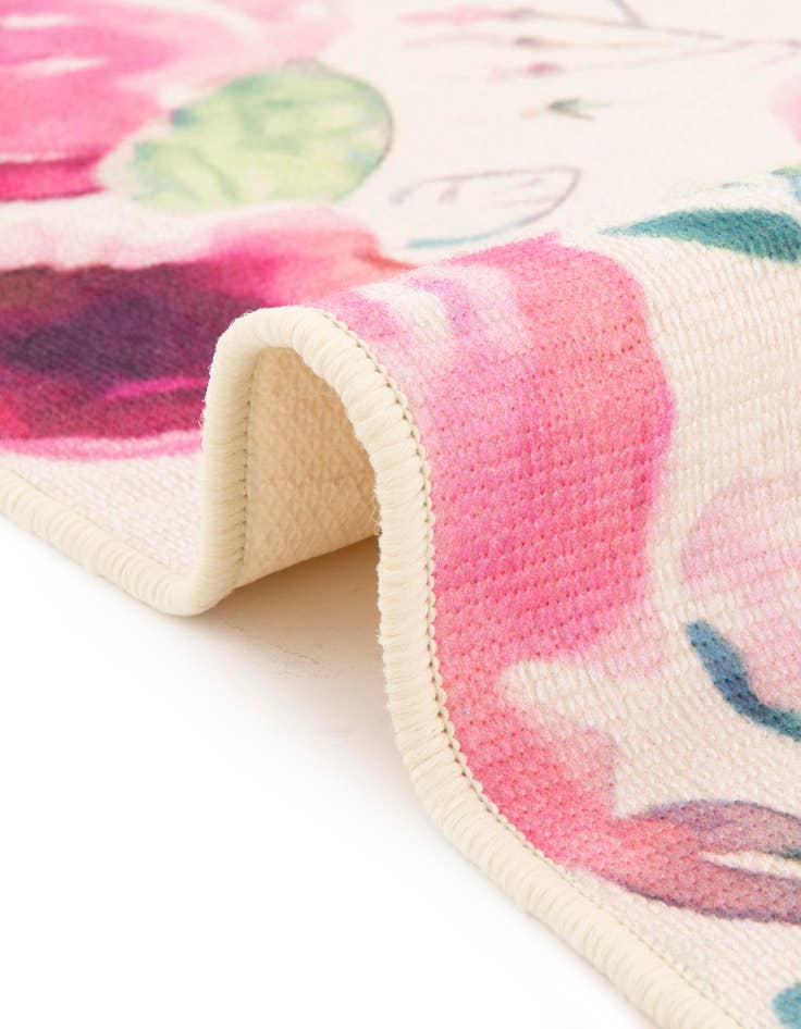 Detail image of 2' x 3' 1  Washable Jill Zarin Caribbean Indoor / Outdoor Oval Rug