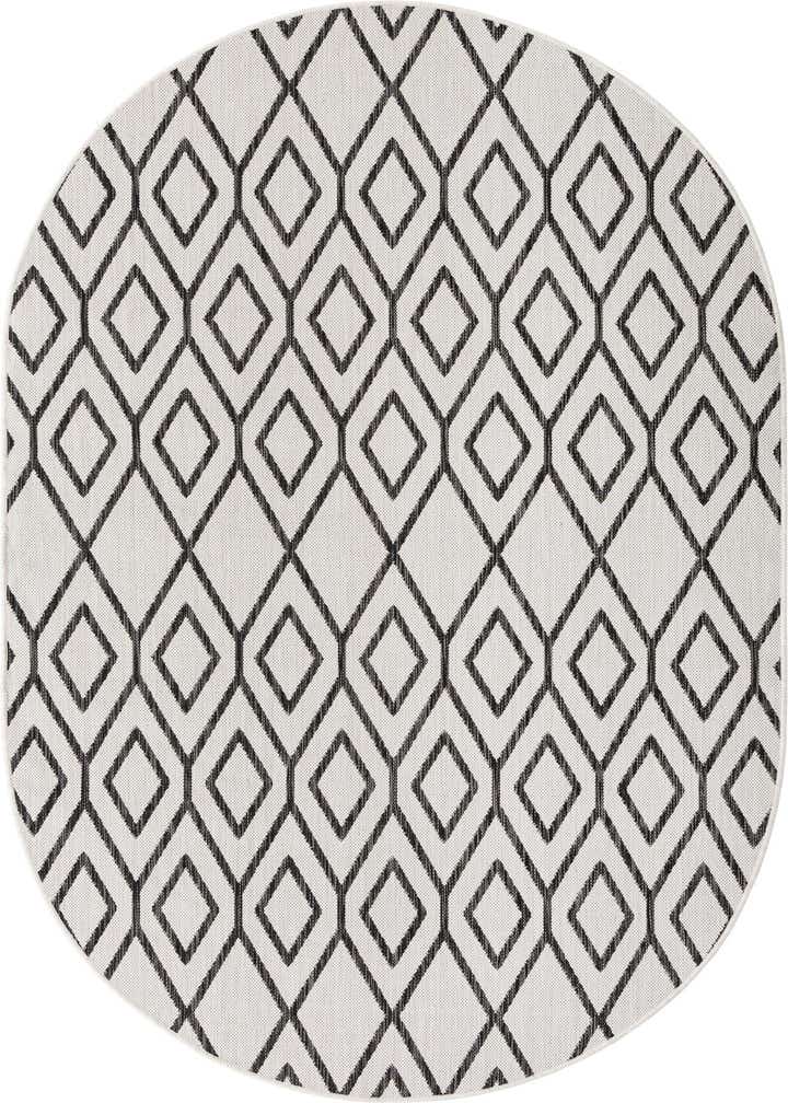 5' 3 x 8' Easy-Clean Jill Zarin Turks and Caicos Indoor / Outdoor Oval Rug