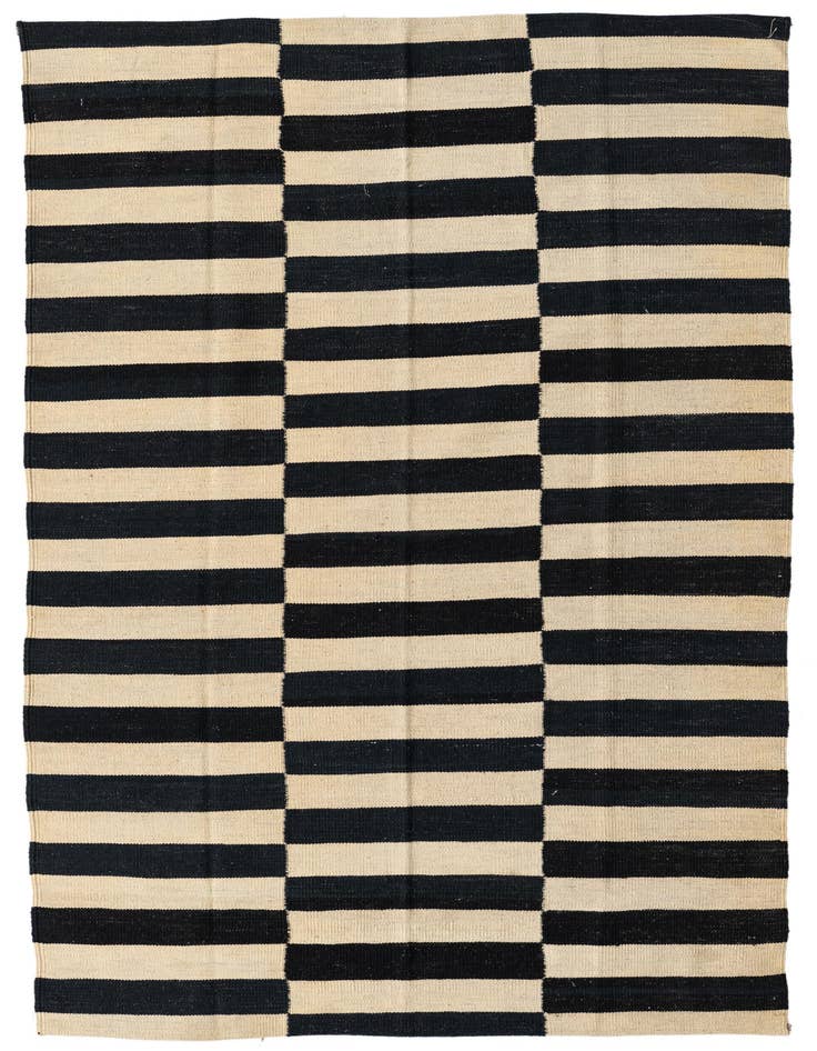 Detail image of 4' x 5' 10 Hand Woven Kilim Modern Wool Oval Rug
