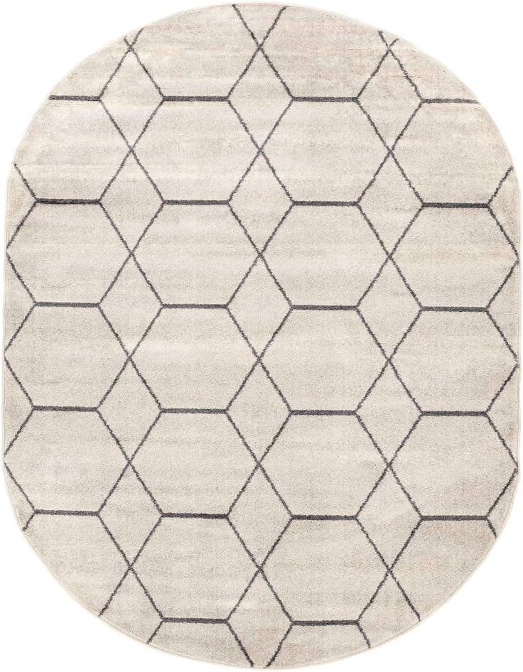 Detail image of 7' 10 x 10' Lattice Frieze Oval Rug