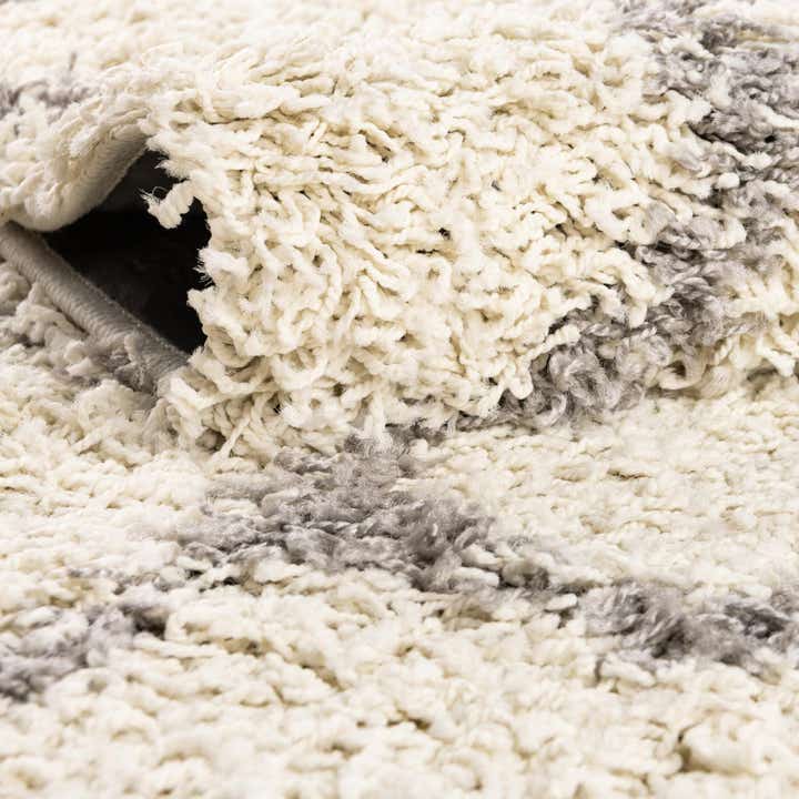 4' x 6' Lattice Shag Oval Rug