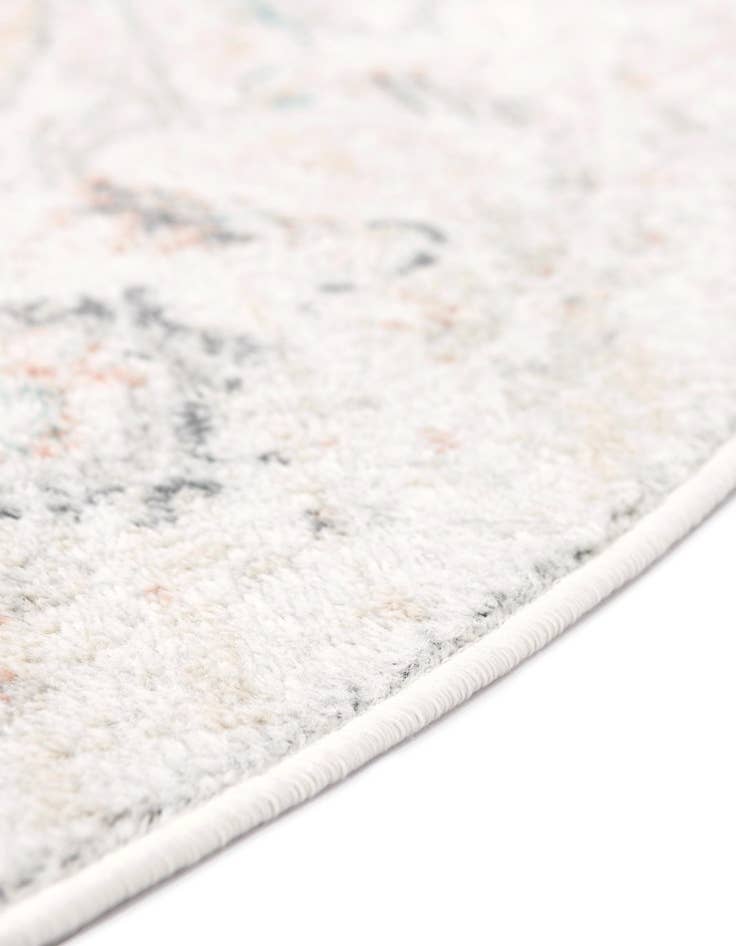 Detail image of 3' 3 x 5' 3 Madeline Vintage Oval Rug