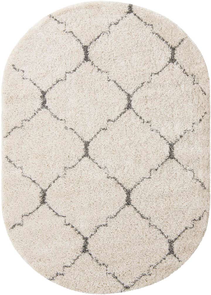5' 3 x 8' Moroccan Shag Oval Rug