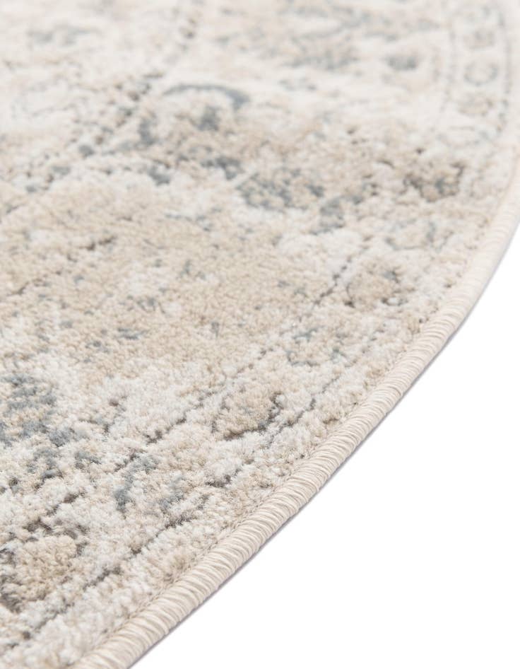 Detail image of 3' 1 x 5' 3 Oregon Oval Rug