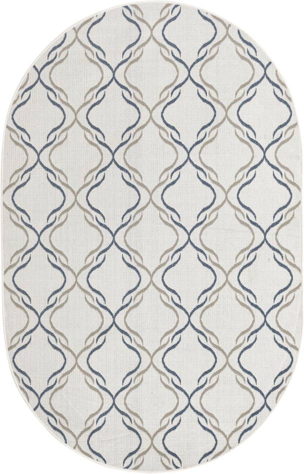 Detail image of 5' 3 x 8' Easy-Clean Lattice Indoor / Outdoor Oval Rug