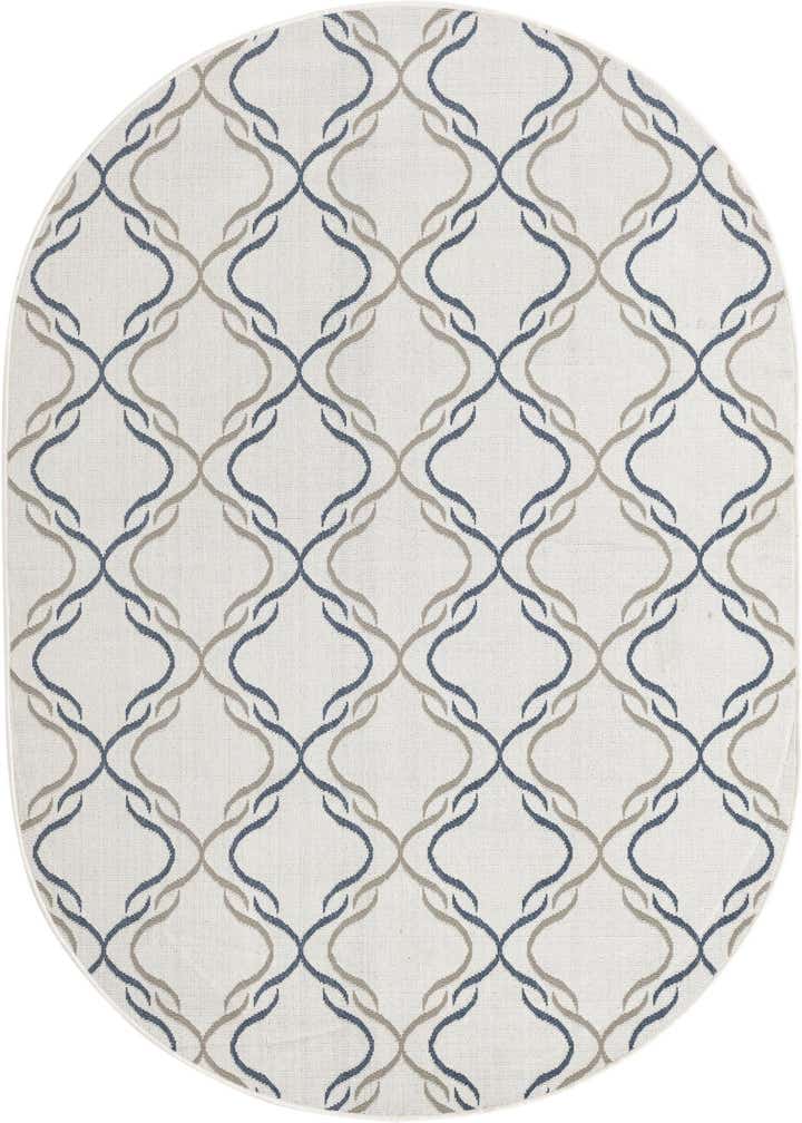 5' 3 x 8' Easy-Clean Trellis Indoor / Outdoor Oval Rug