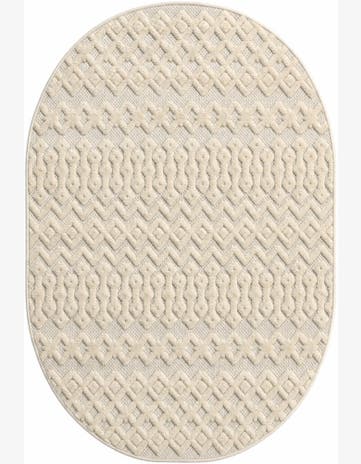 4' x 6' Easy-Clean Trellis Textured Indoor / Outdoor Oval Rug