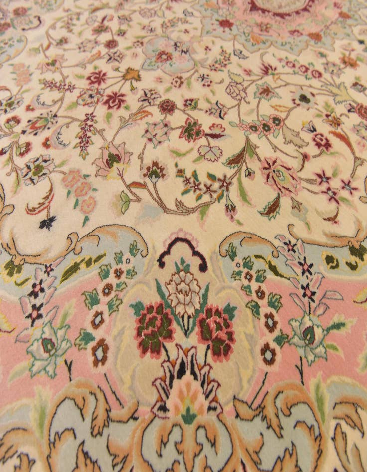 Detail image of 6' 7 x 9' 10 Hand Knotted Tabriz Persian Oval Rug