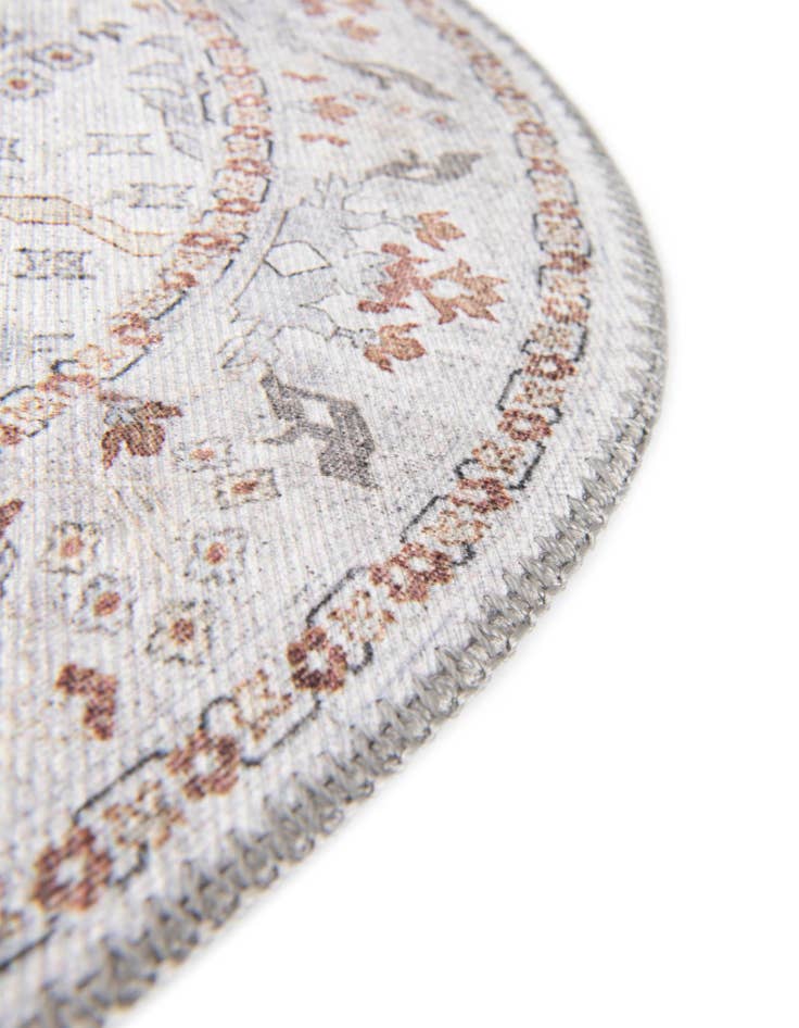 Detail image of 2' x 3' 1 Washable Timeless Oval Rug