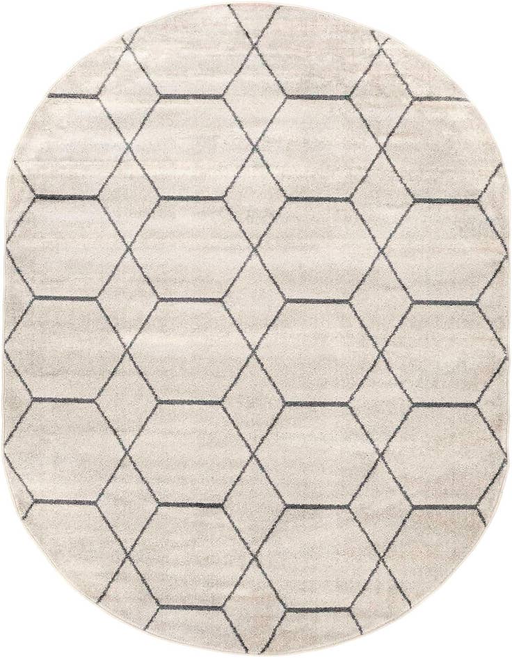 Detail image of 3' x 5' 3 Trellis Frieze Oval Rug