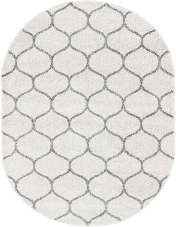 Detail image of 7' 10 x 10' Trellis Frieze Oval Rug