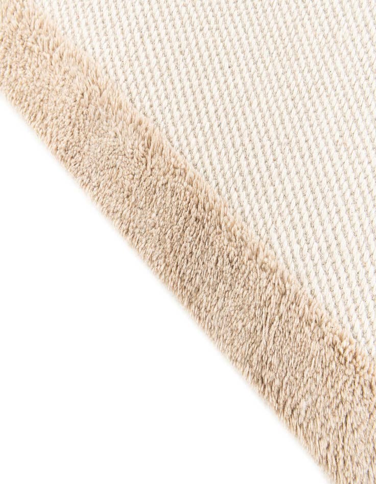 Detail image of 2' x 3'  Hand Woven  Rug