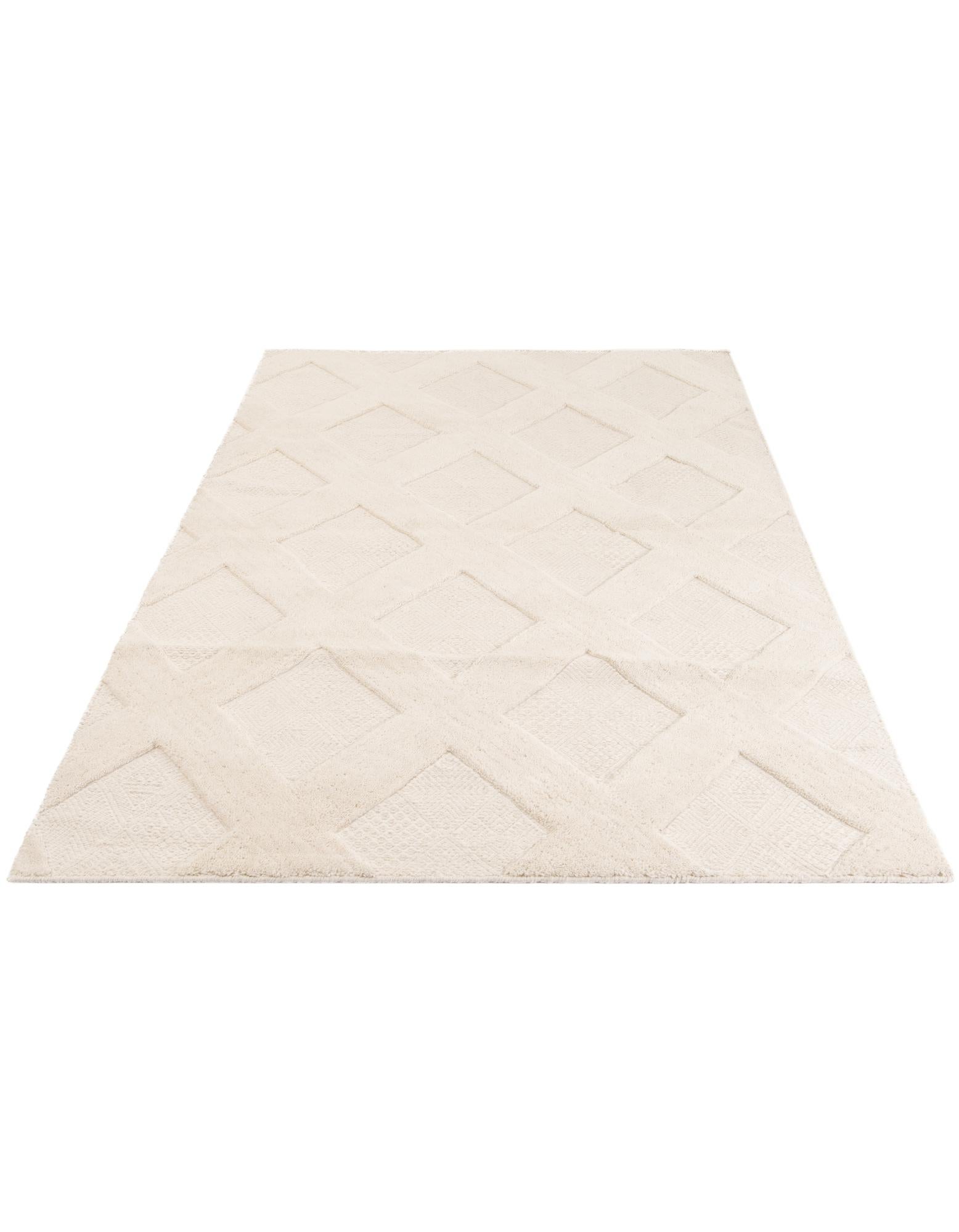 5' 2 x 8' Hand Woven Rug