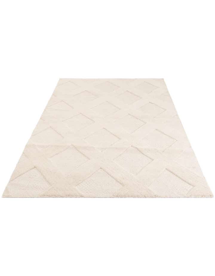 5' 2 x 8' Hand Woven Rug