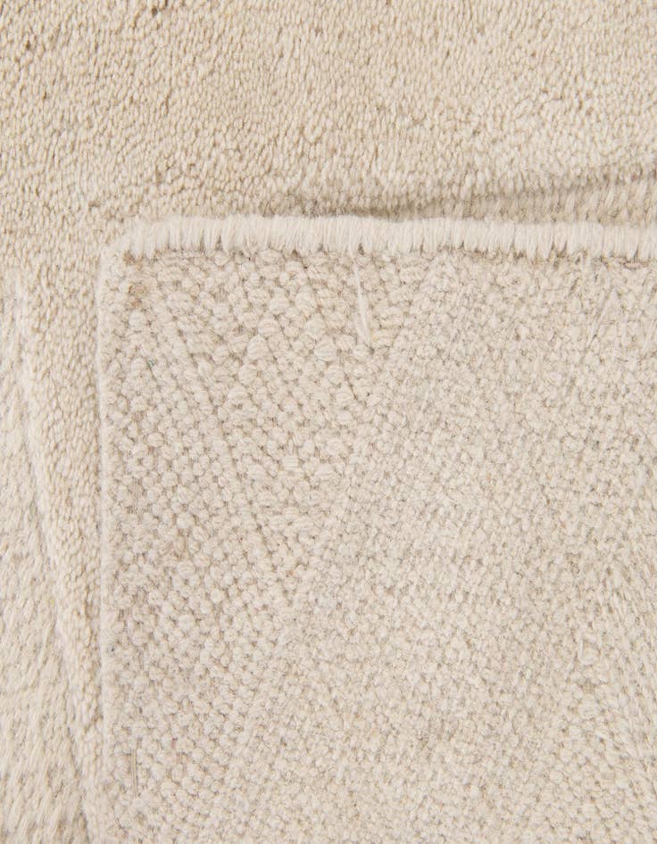 Detail image of 5' 2 x 8'  Hand Woven  Rug