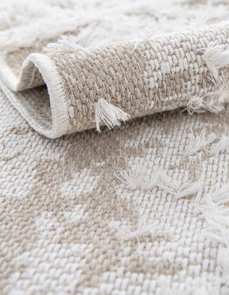 Detail image of 8' 2 x 10' Abbey Rug