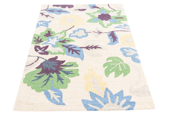 Detail image of 3' 1 x 5' Agra Rug