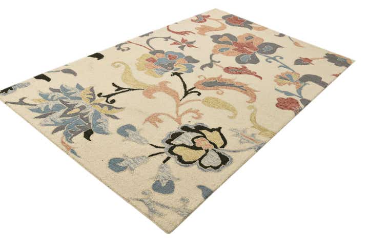 5' x 8' Agra Rug
