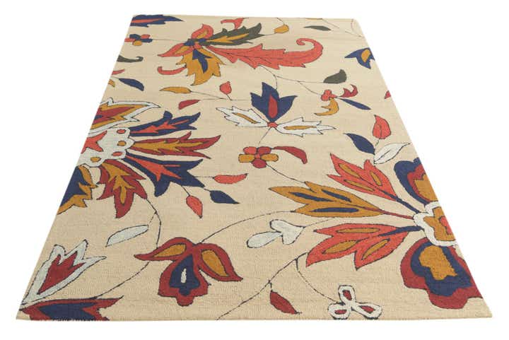 5' x 8' Agra Wool Rug