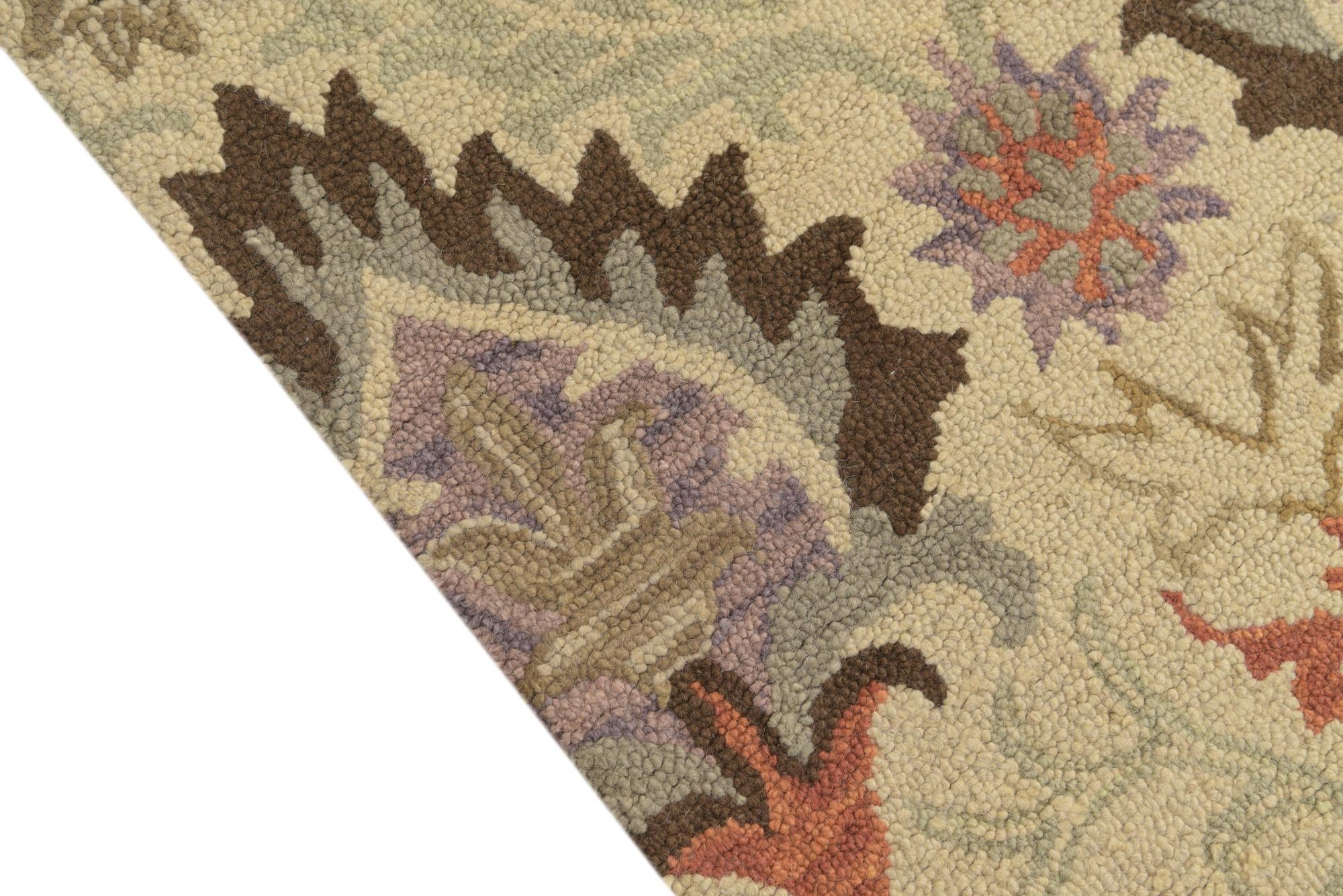 5' 1 x 8' Agra Wool Rug