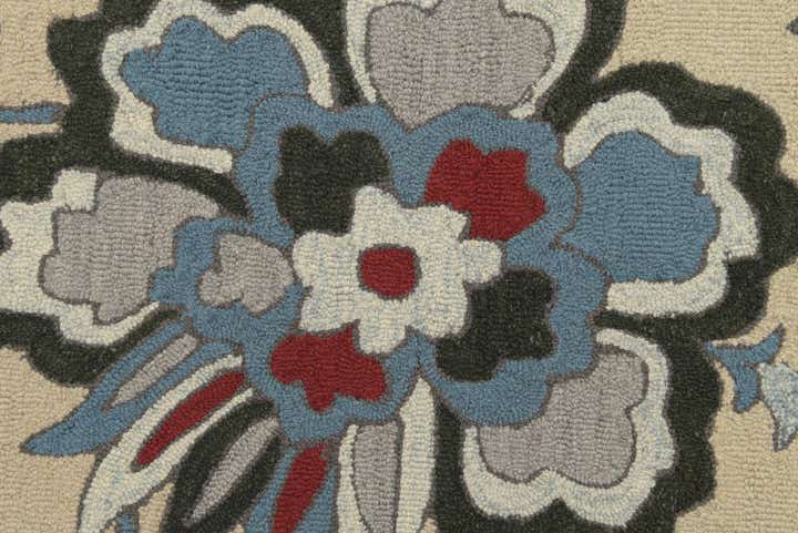 5' x 8' Agra Wool Rug