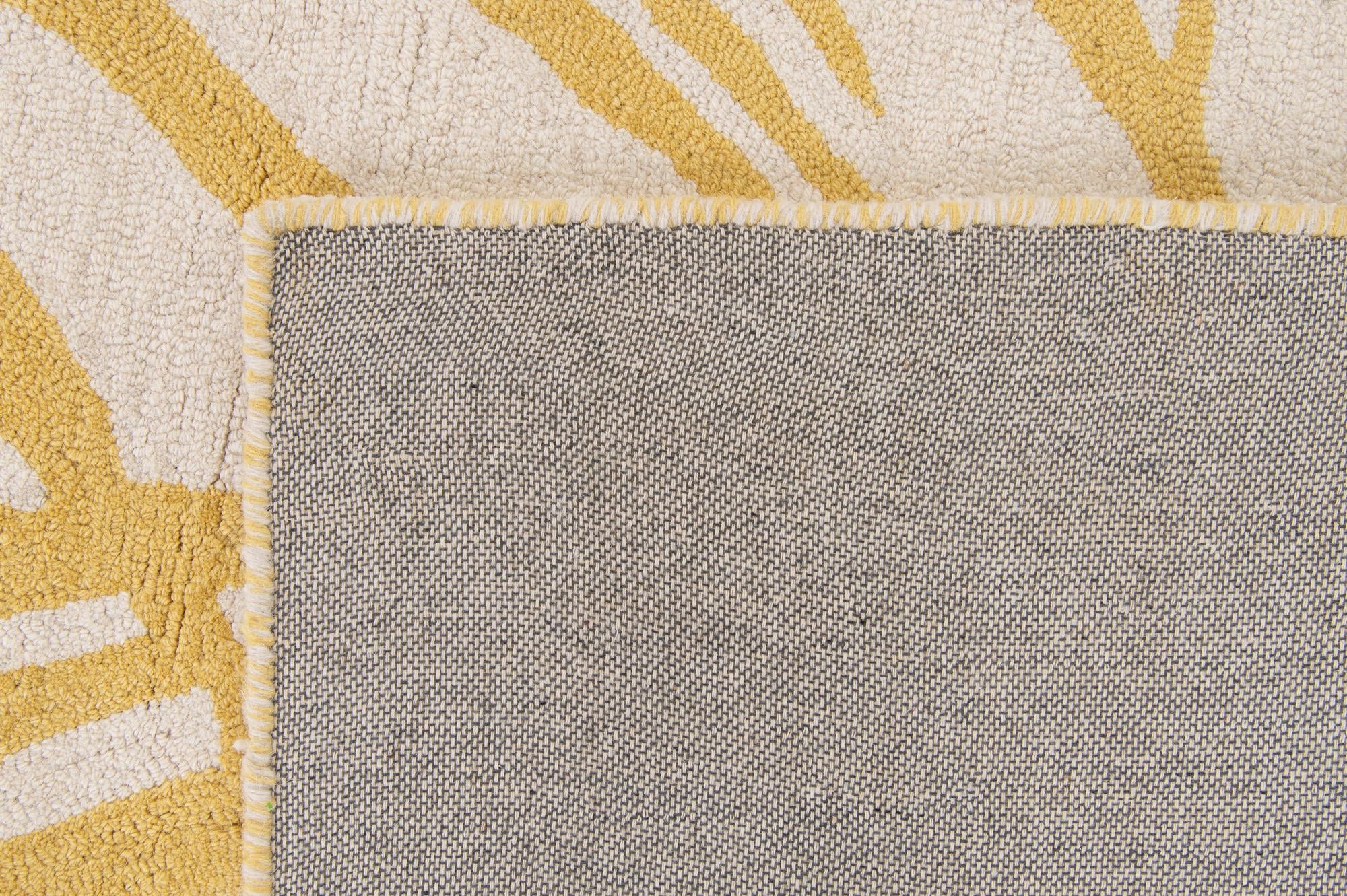4' x 6' Agra Wool Rug
