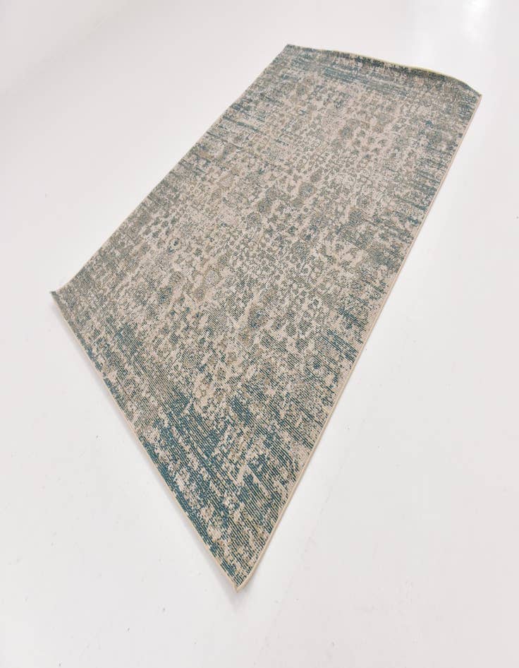 Detail image of 5' 4 x 7' 3 Alexis Rug