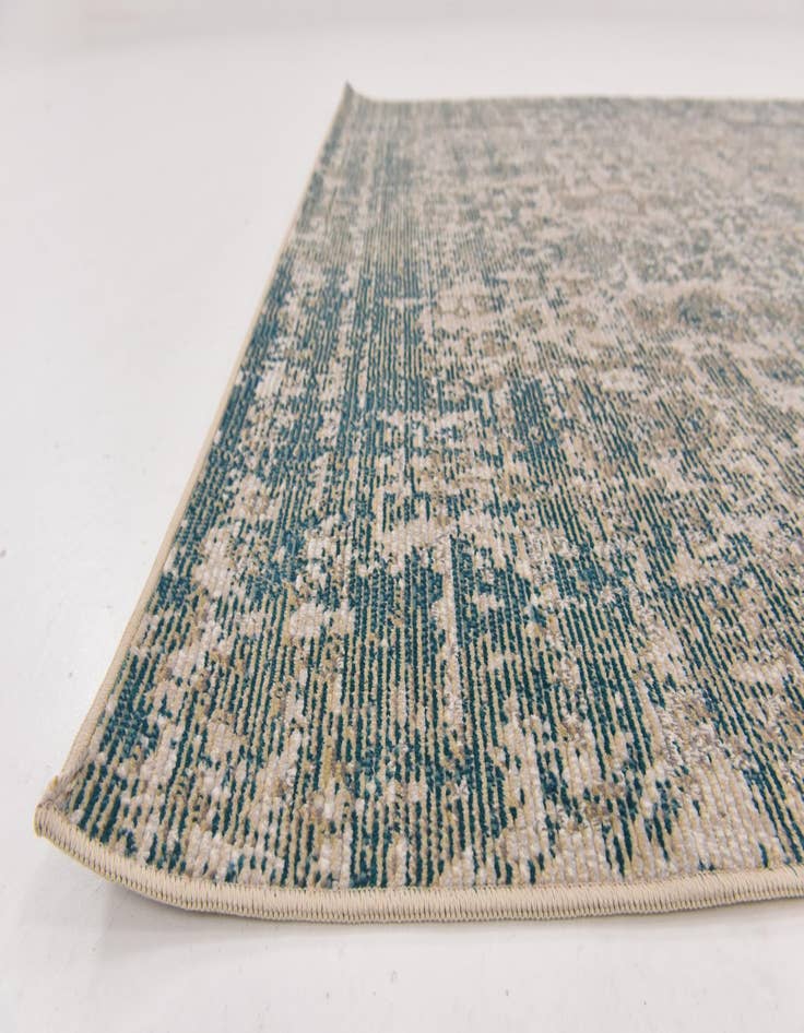 Detail image of 5' 4 x 7' 3 Alexis Rug