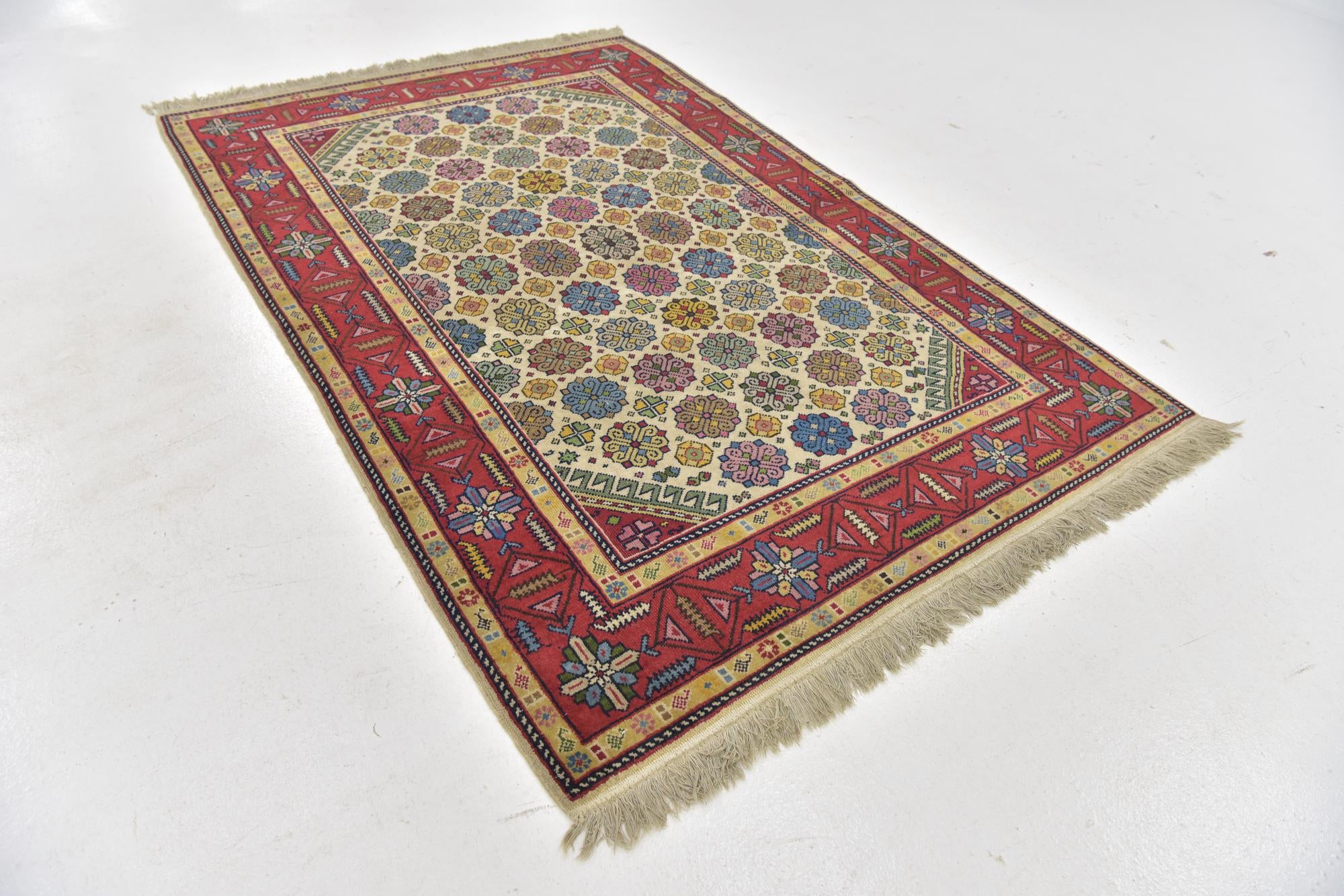 4' 3 x 6' 5 Hand Knotted Anatolian Wool Rug