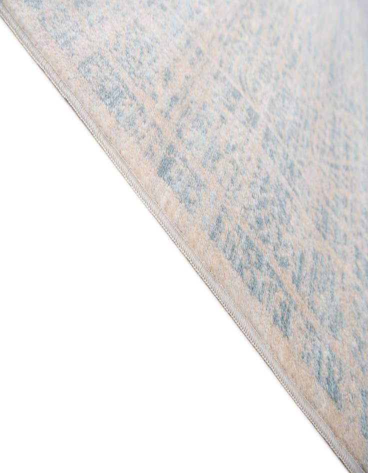 Detail image of 4' 10 x 8' Aqua Rug