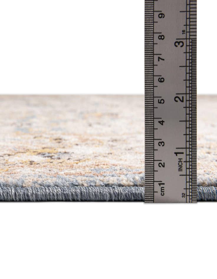 Detail image of 5' 3 x 7' 7 Arcadia Rug