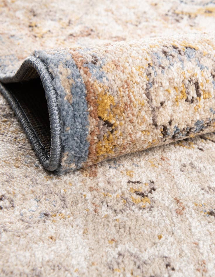 Detail image of 5' 3 x 7' 7 Arcadia Rug