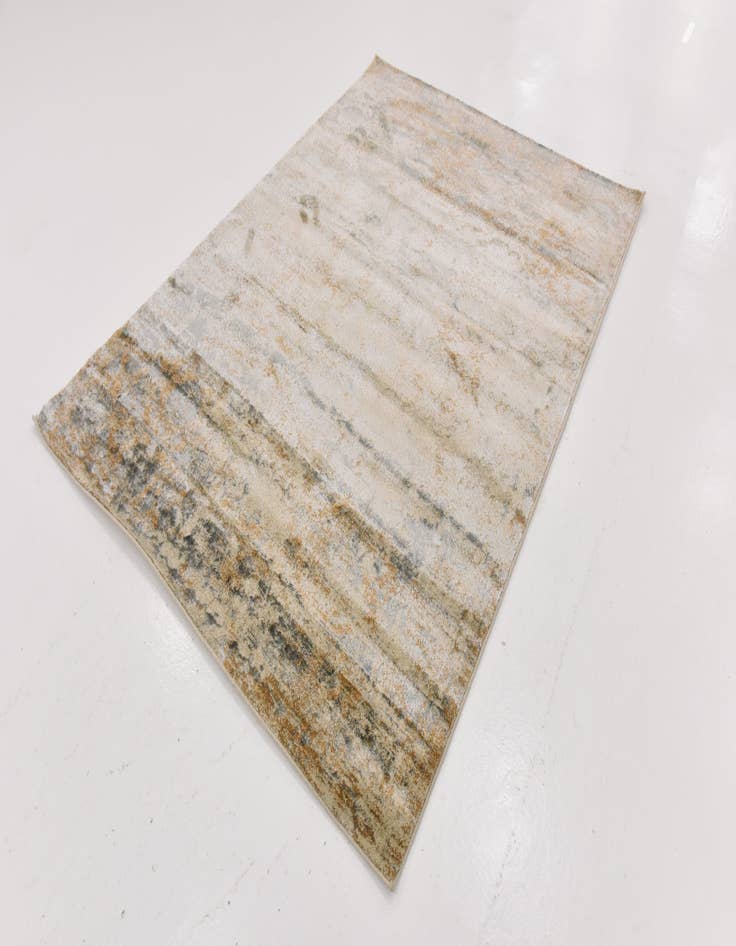 Detail image of 5' 3 x 7' 3 Aria Rug