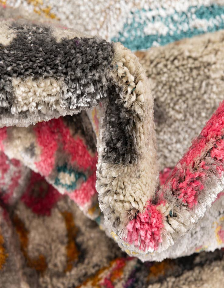 Detail image of 8' x 10' Aria Rug