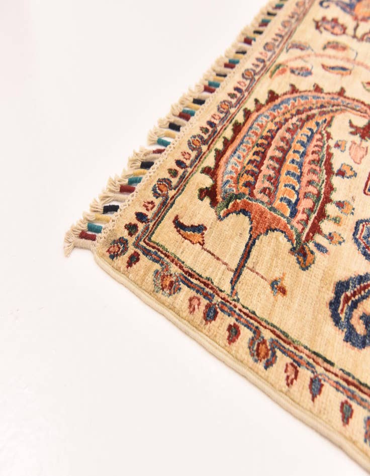 Detail image of 5' 7 x 7' 6  Hand Knotted Ariana Ziegler Rug