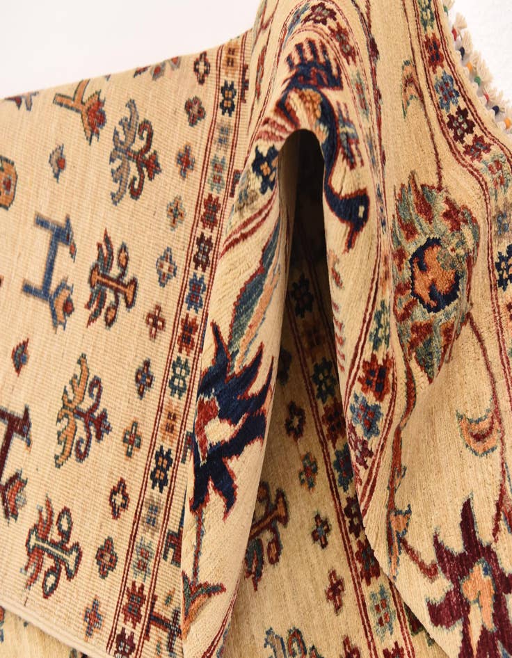 Detail image of 6' 5 x 9' 9  Hand Knotted Ariana Ziegler Rug