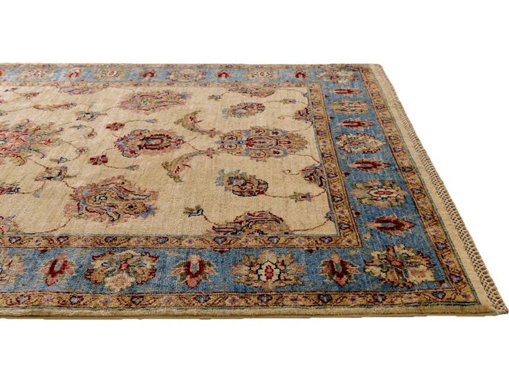 Detail image of 4' 1 x 6' 4 Hand Knotted Ariana Ziegler Rug