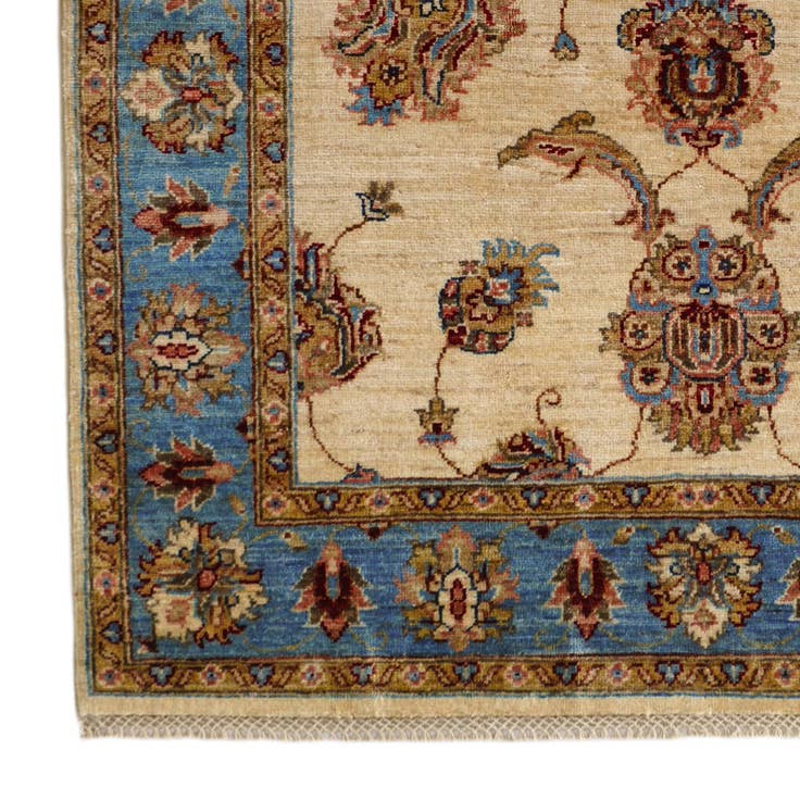 Detail image of 4' 1 x 6' 4 Hand Knotted Ariana Ziegler Rug