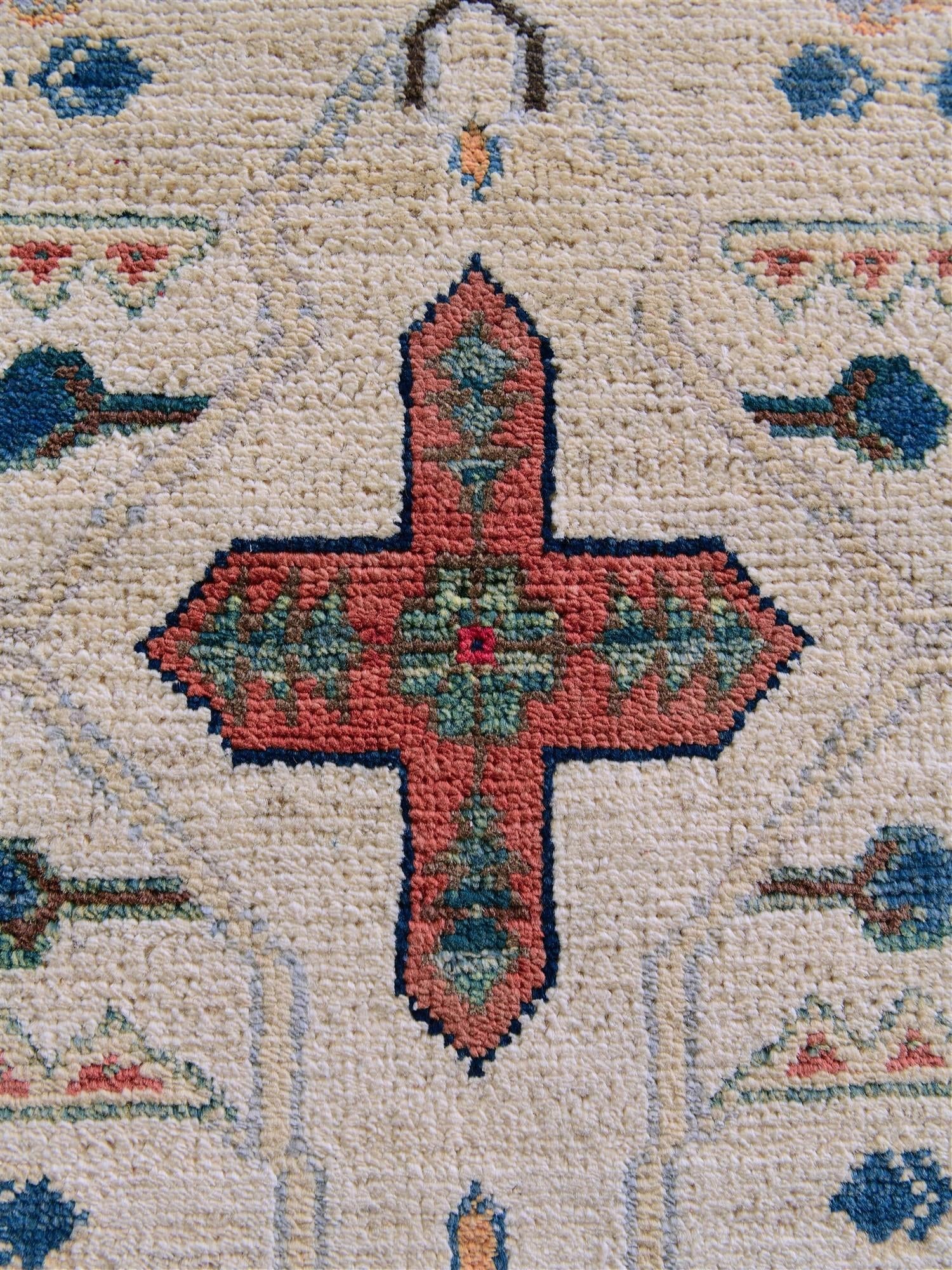 2' 9 x 4' Hand Knotted Ariana Ziegler Rug