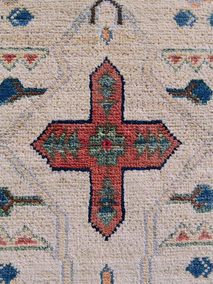 2' 9 x 4' Hand Knotted Ariana Ziegler Rug